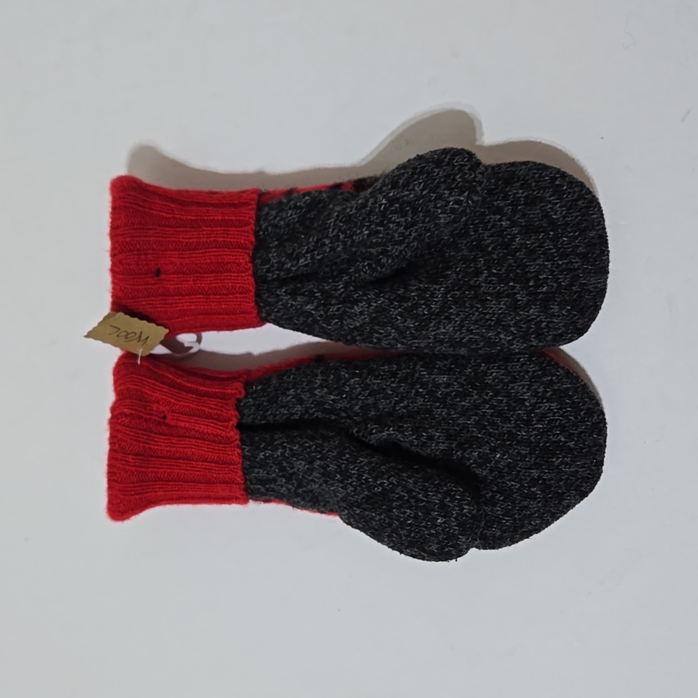 Wool Mittens - Picture 3 of 4